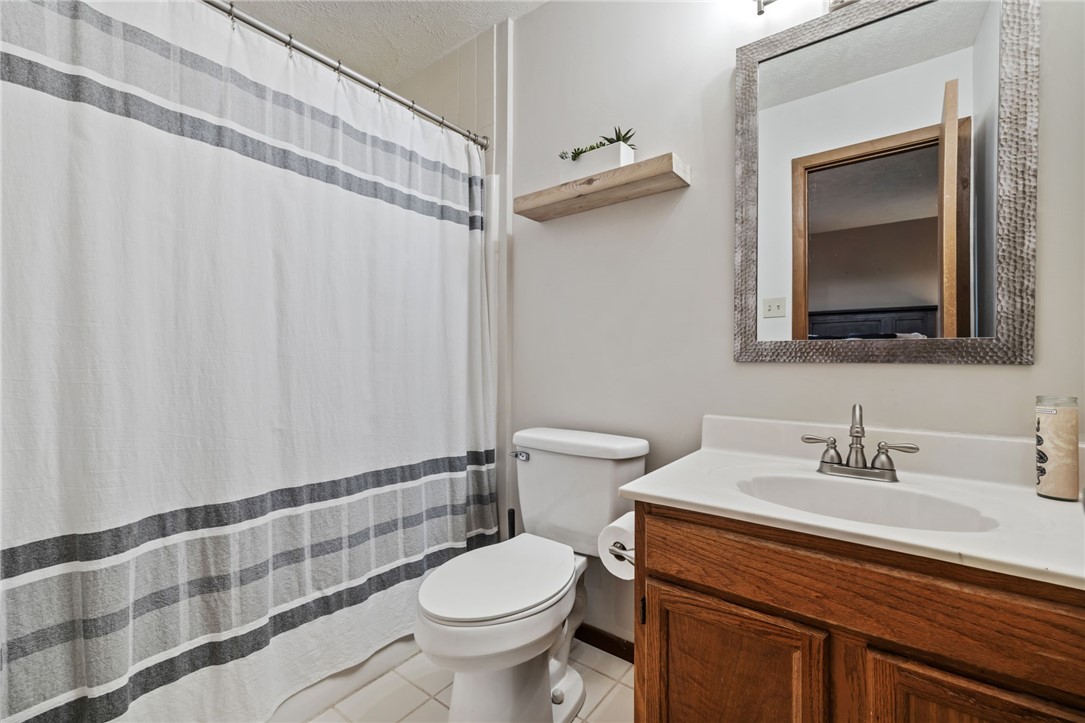 2204 Timberglen Dr