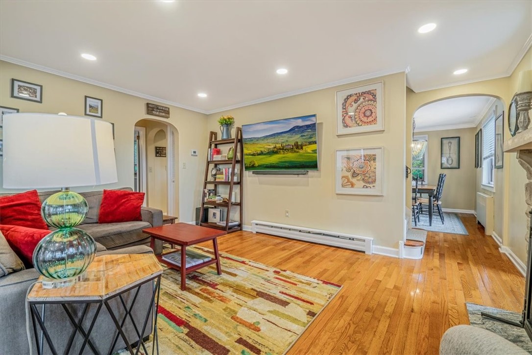 21 Marquette Rd