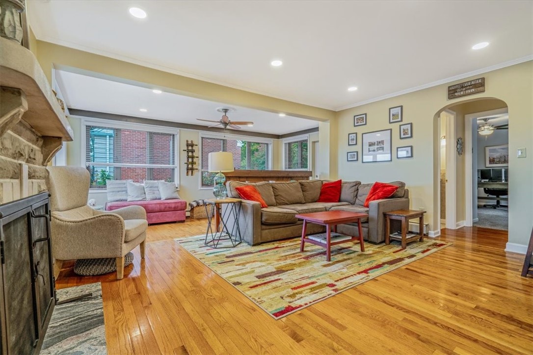 21 Marquette Rd