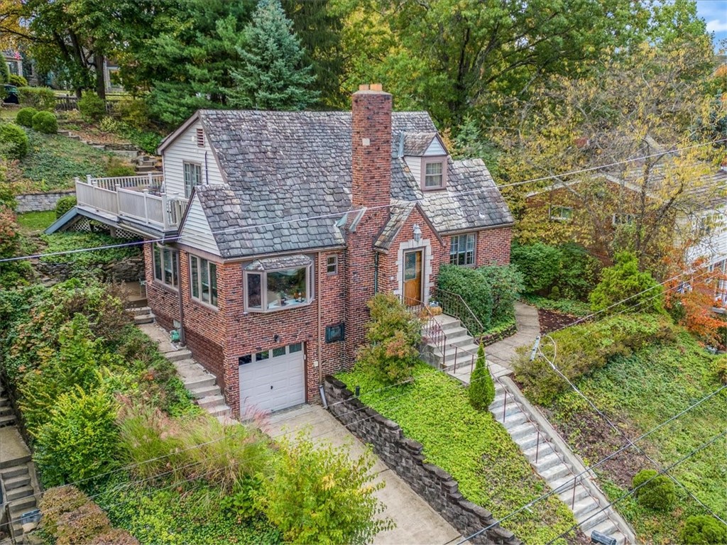 21 Marquette Rd