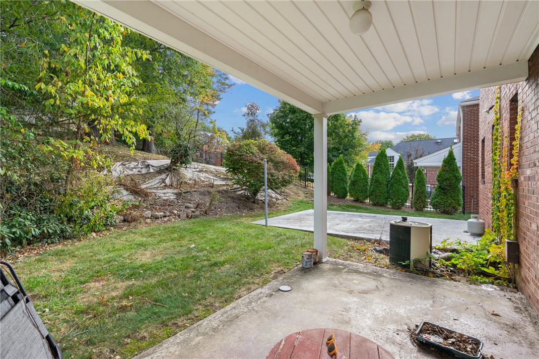 425 Salem Dr