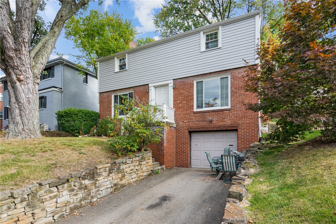 425 Salem Dr