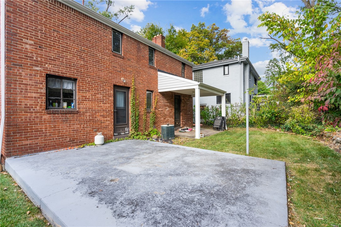 425 Salem Dr