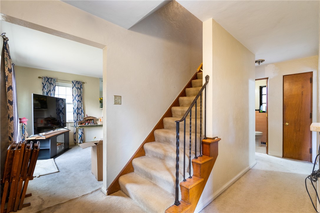 425 Salem Dr