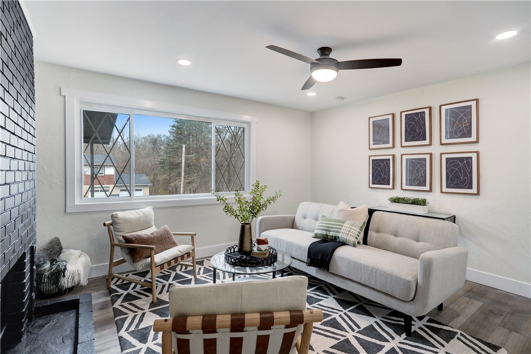 103 Berdine Dr