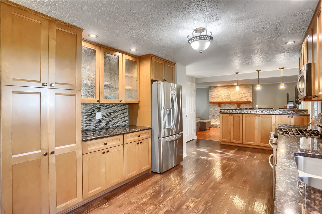405 S Highlander Heights Dr