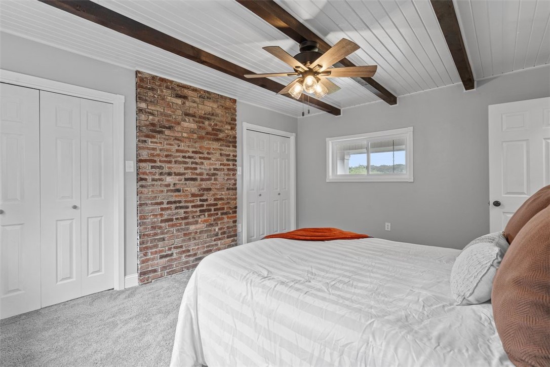223 Spring St