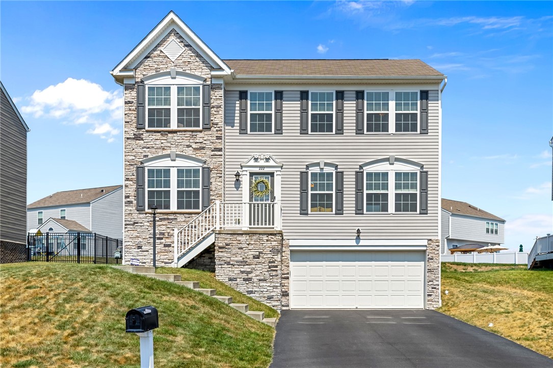 222 Horse Shoe Dr