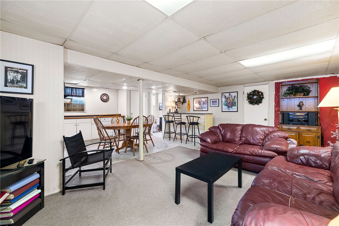 870 Tropical Ave