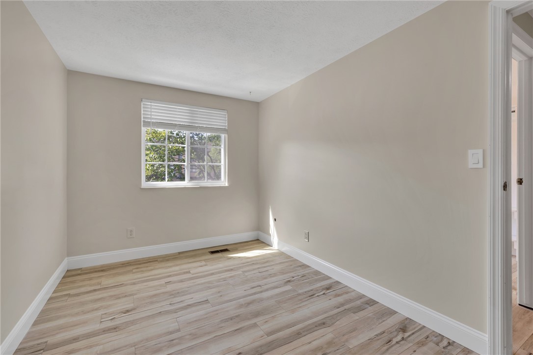 147 Walden Way