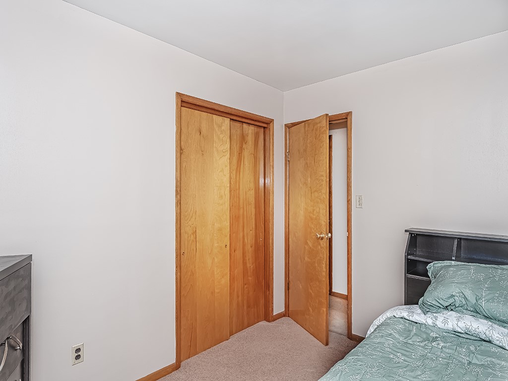 1207 State Route 18