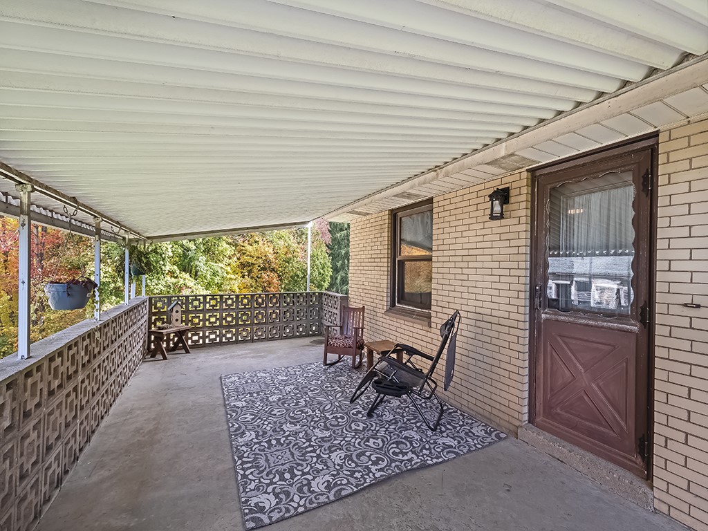 1207 State Route 18