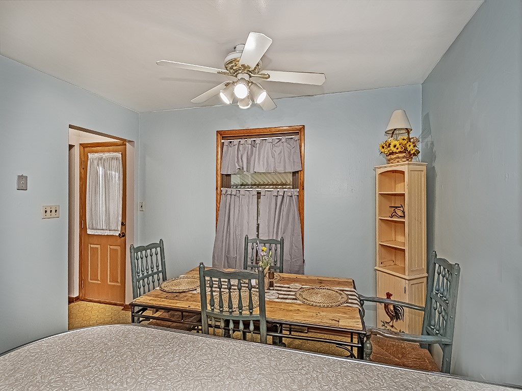 1207 State Route 18