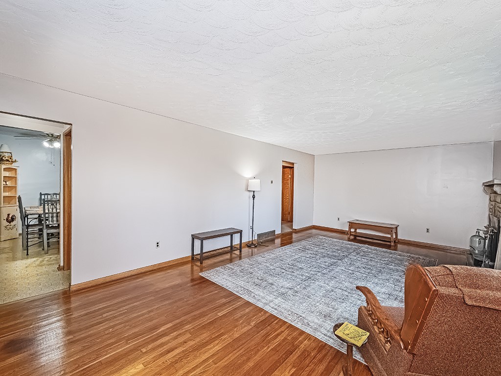 1207 State Route 18