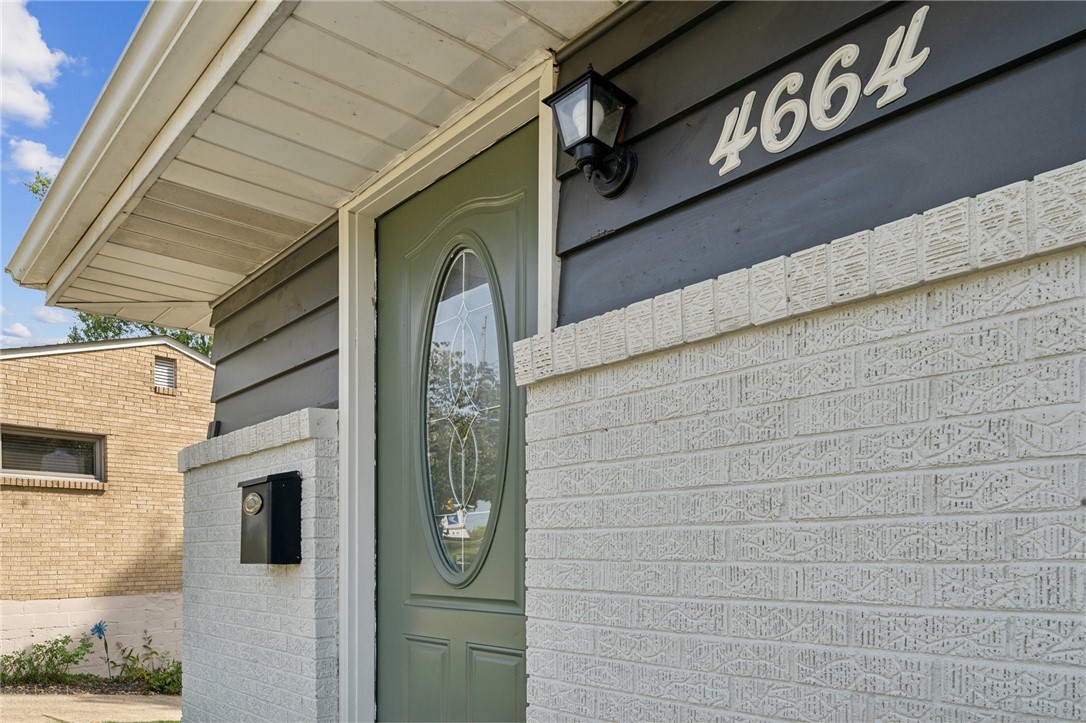 4664 Prescot Dr