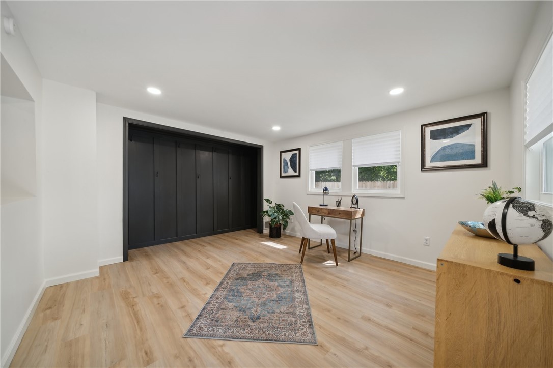 4664 Prescot Dr