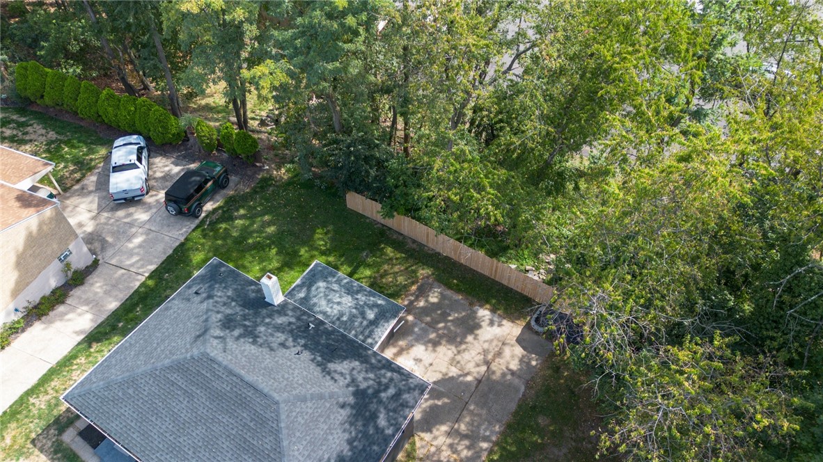 4664 Prescot Dr