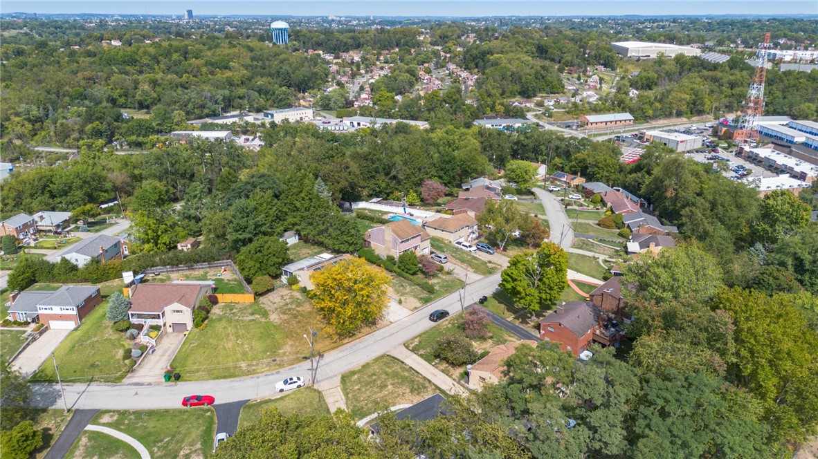 4664 Prescot Dr