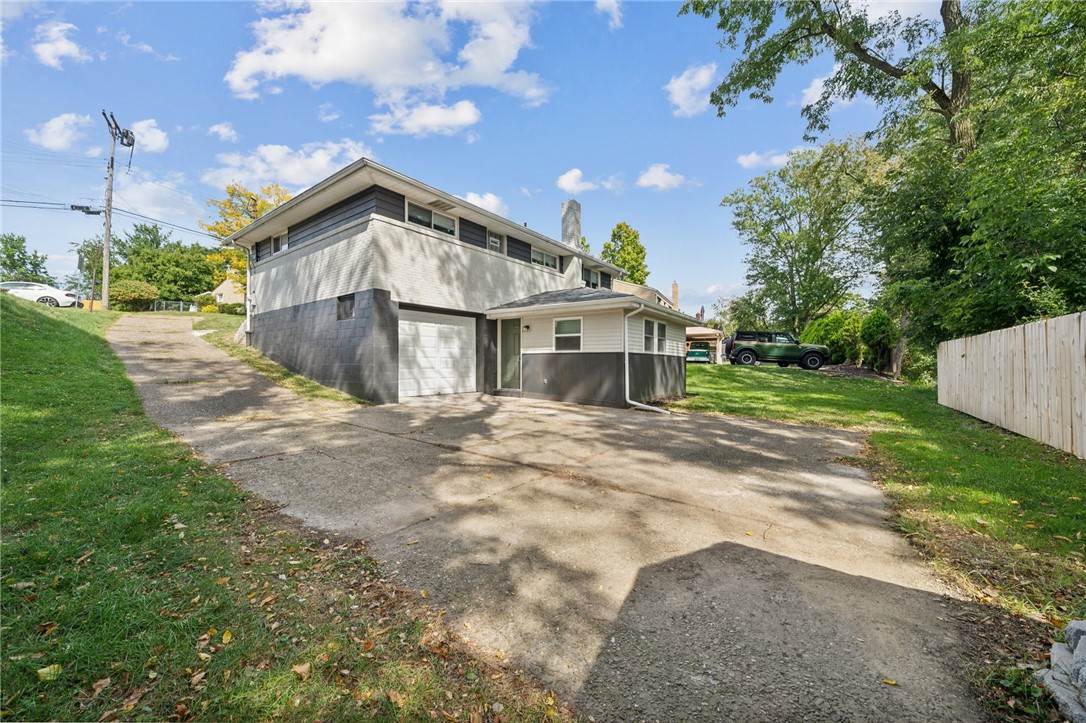 4664 Prescot Dr