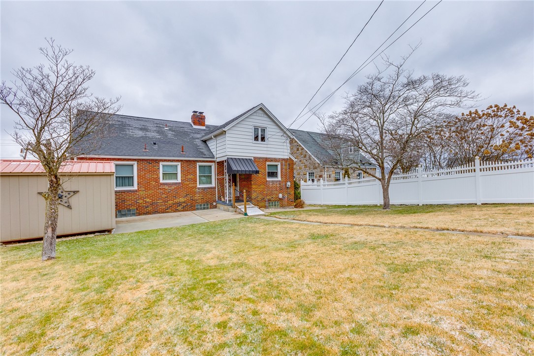 606 Lewis Ave