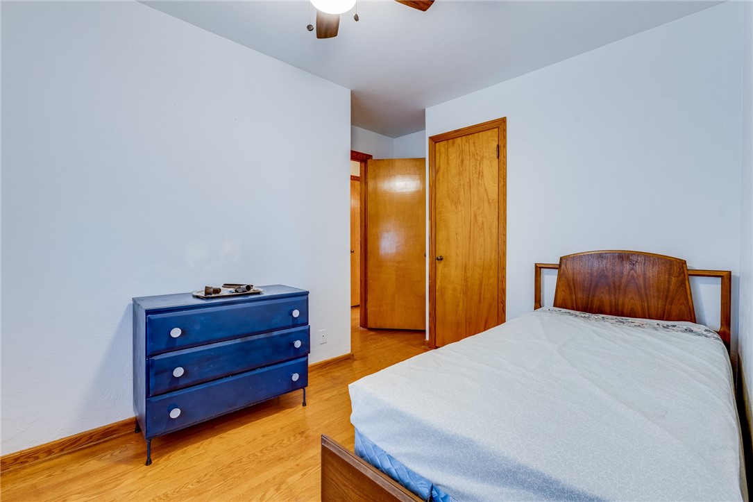 606 Lewis Ave