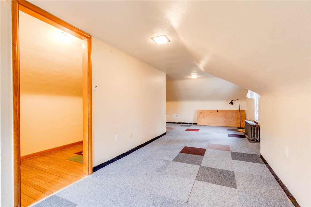 606 Lewis Ave