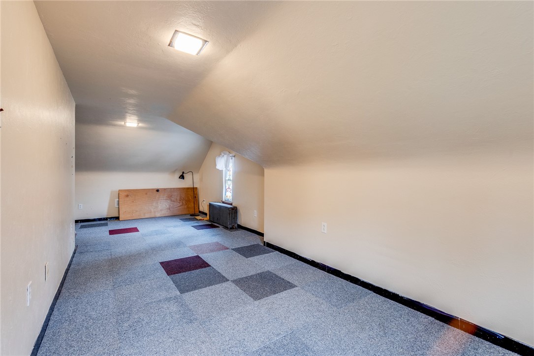 606 Lewis Ave