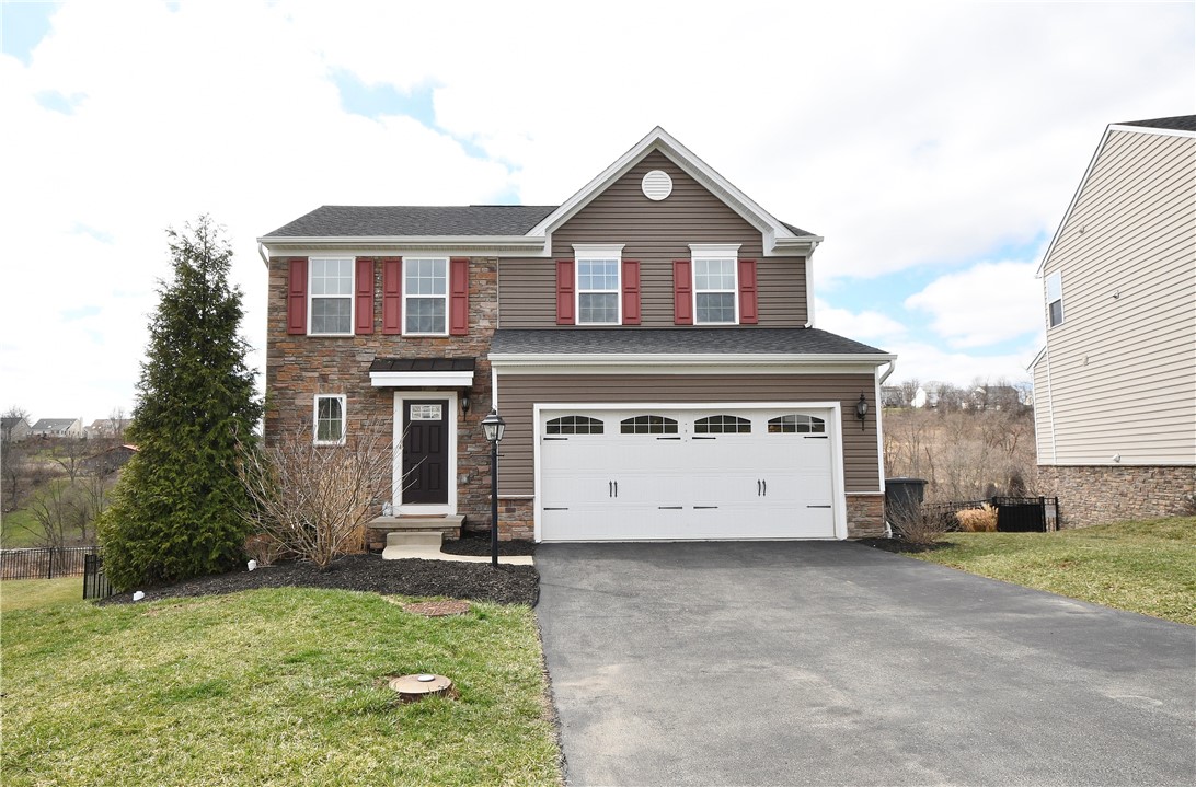 1037 Oakbrooke Dr