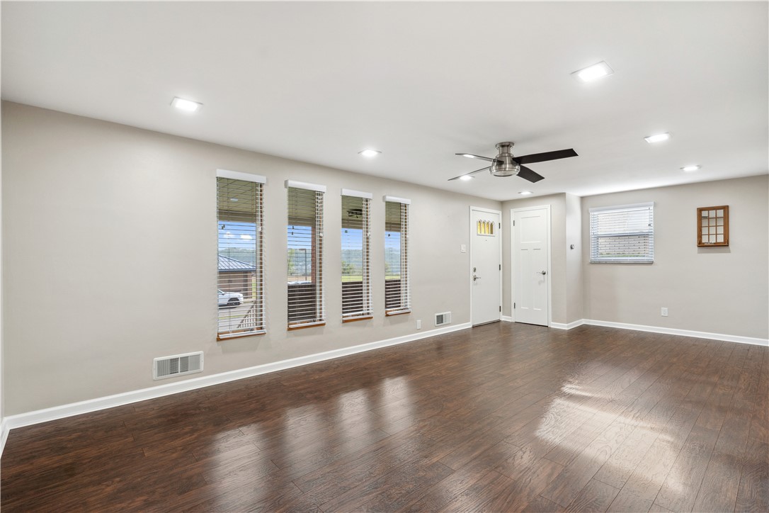 3312 Oakland Drive