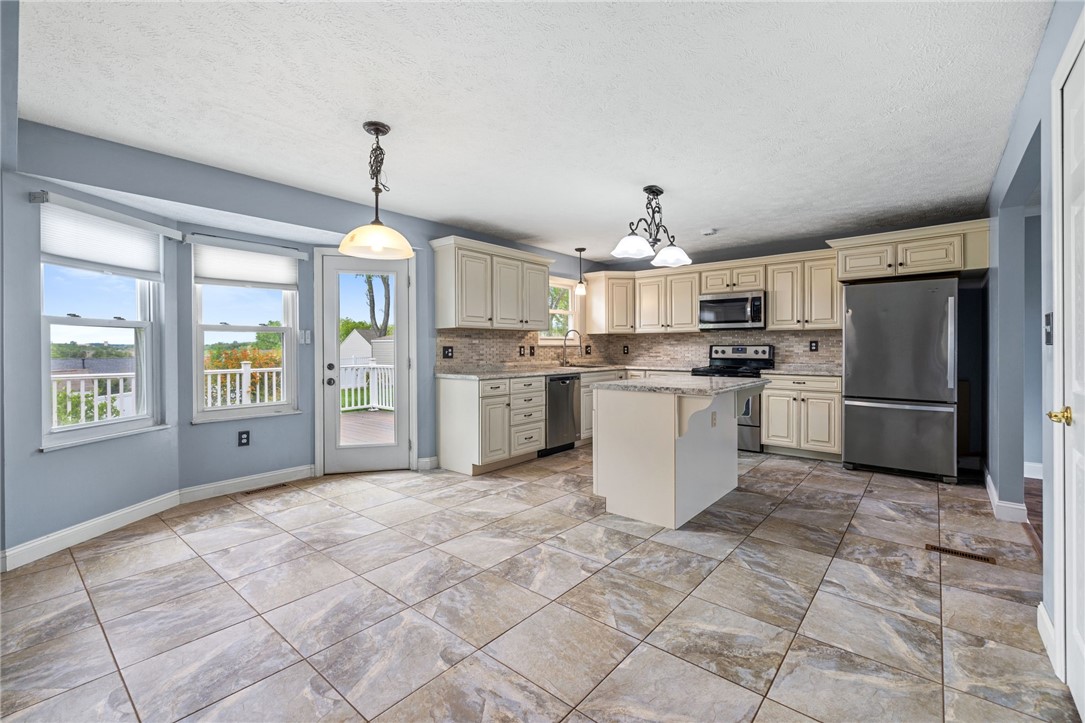 106 Forest Glen Dr