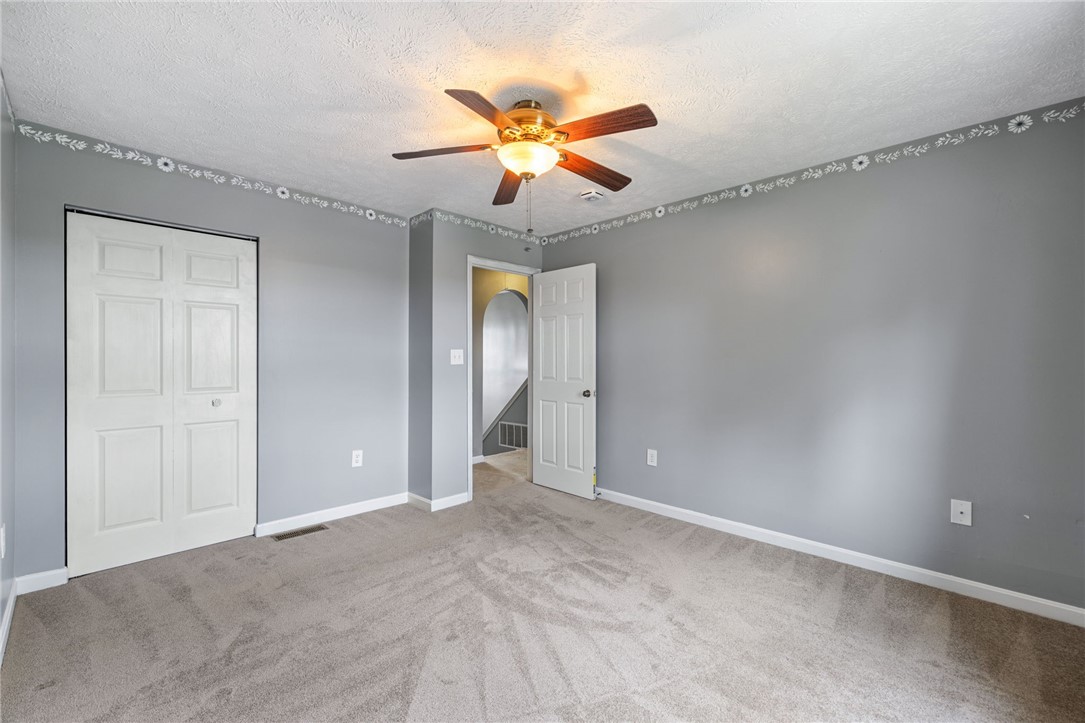 106 Forest Glen Dr