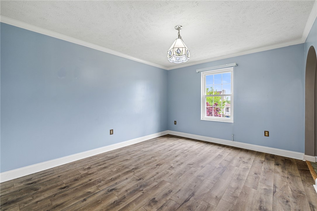 106 Forest Glen Dr