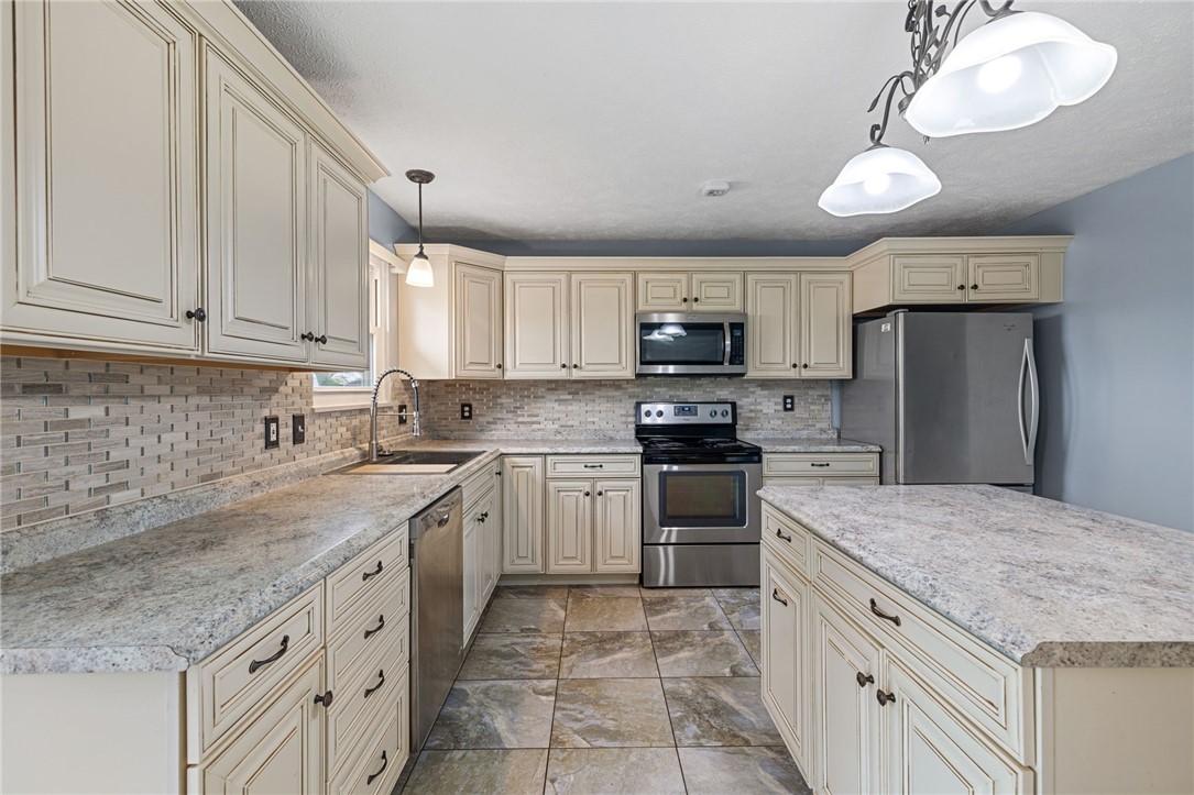 106 Forest Glen Dr