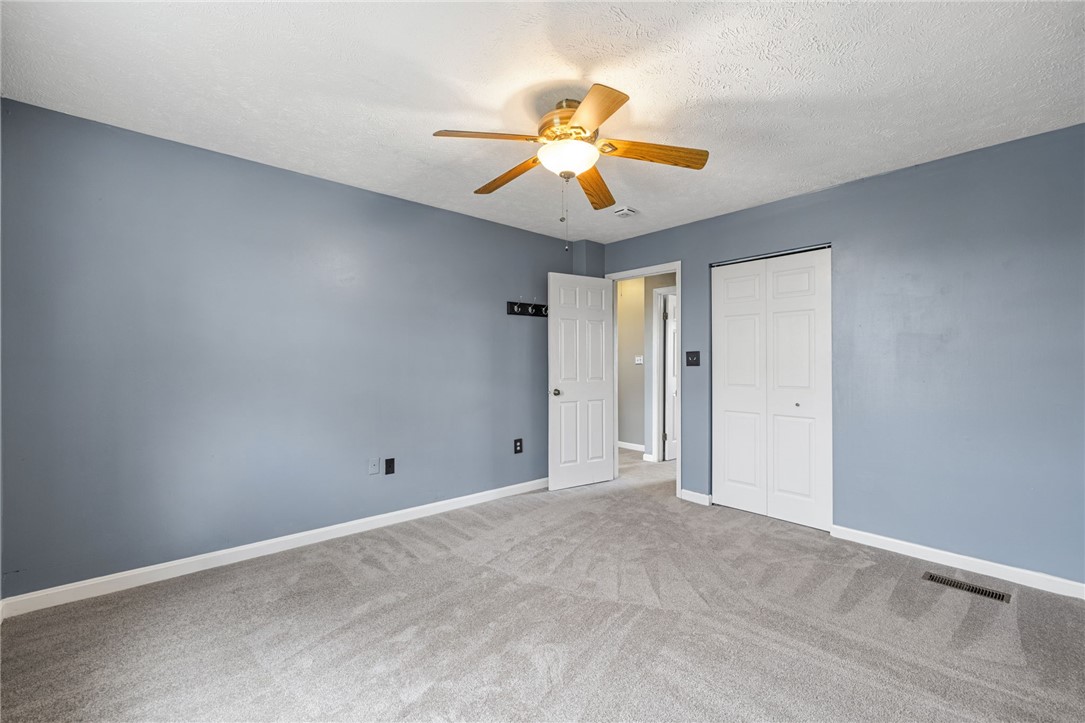 106 Forest Glen Dr