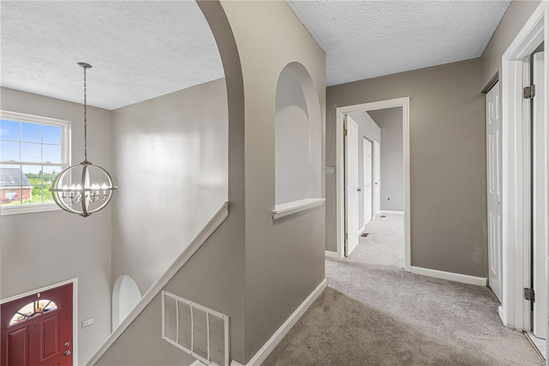 106 Forest Glen Dr