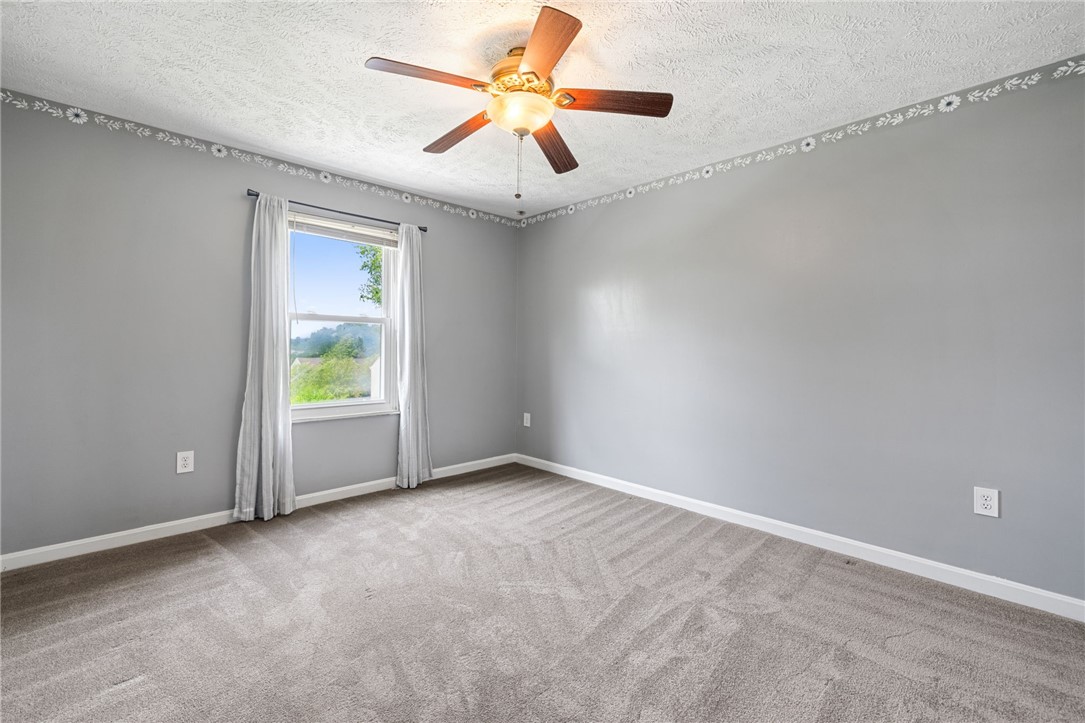 106 Forest Glen Dr