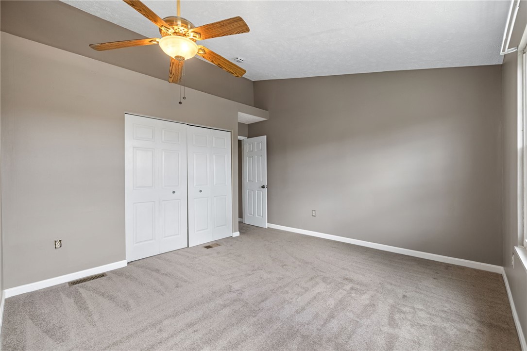 106 Forest Glen Dr