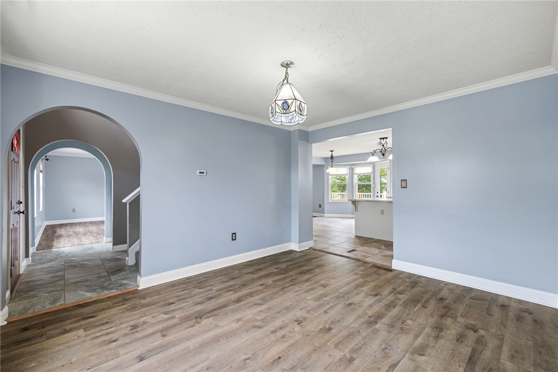 106 Forest Glen Dr
