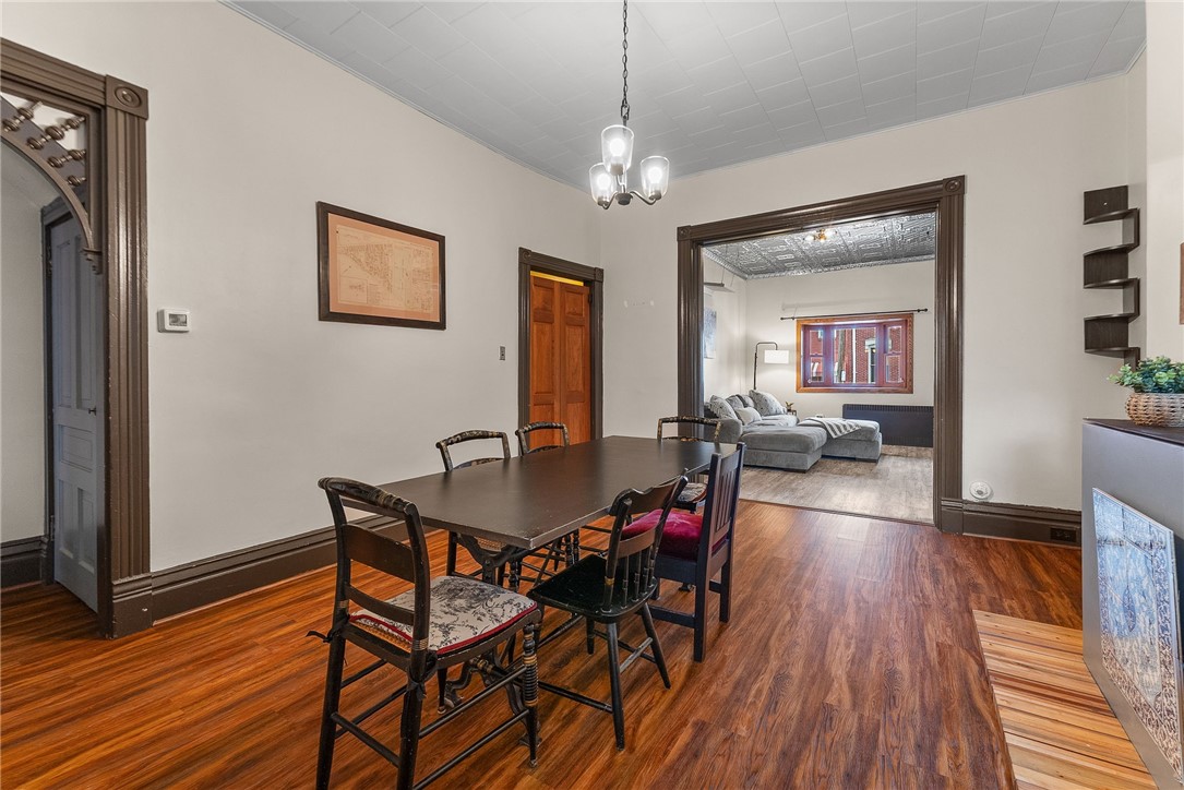 222 Main St