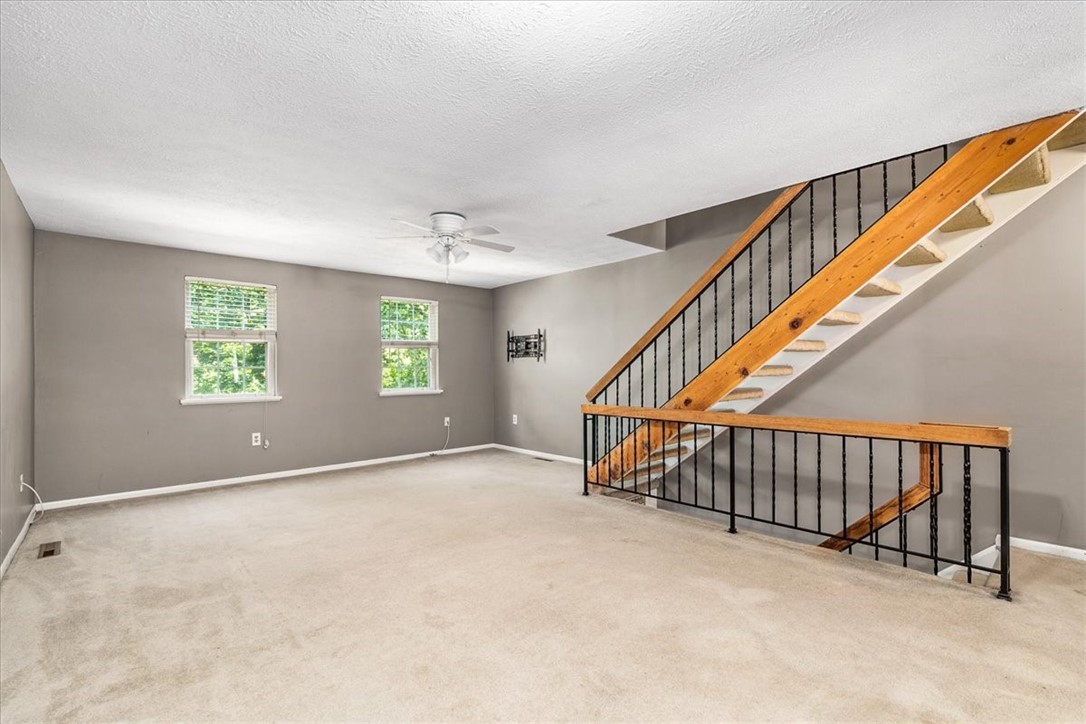 651 Newton Square