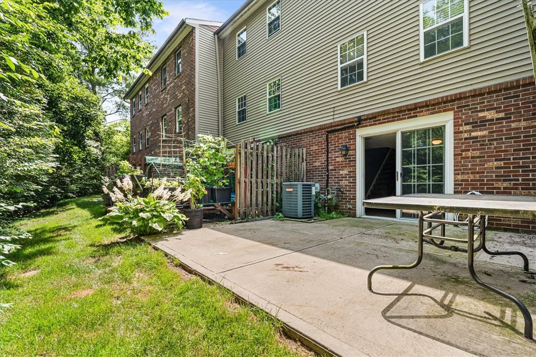 651 Newton Square