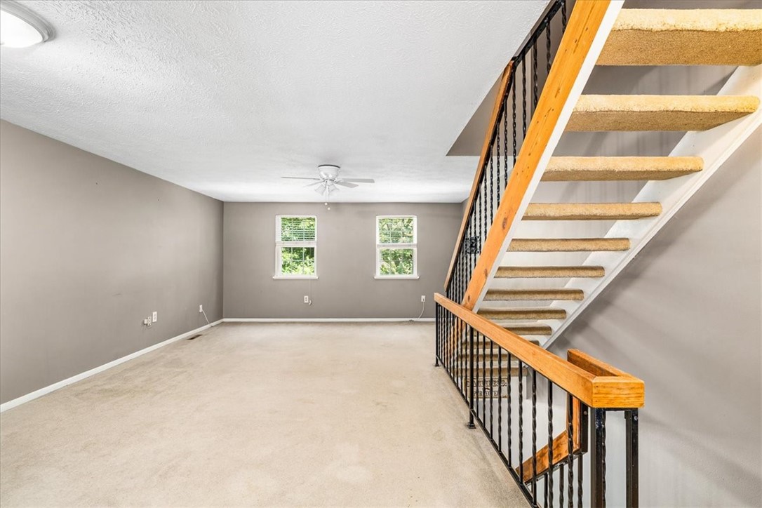 651 Newton Square
