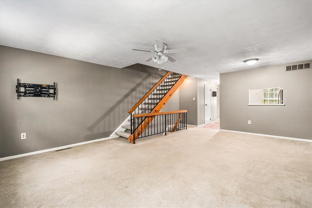 651 Newton Square