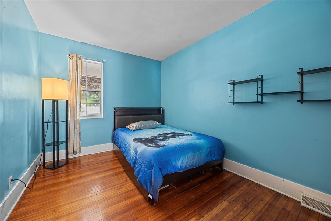 107 Ambridge Ave