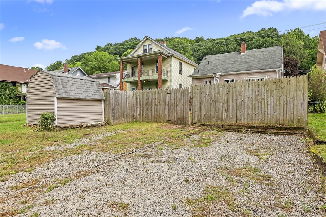 107 Ambridge Ave