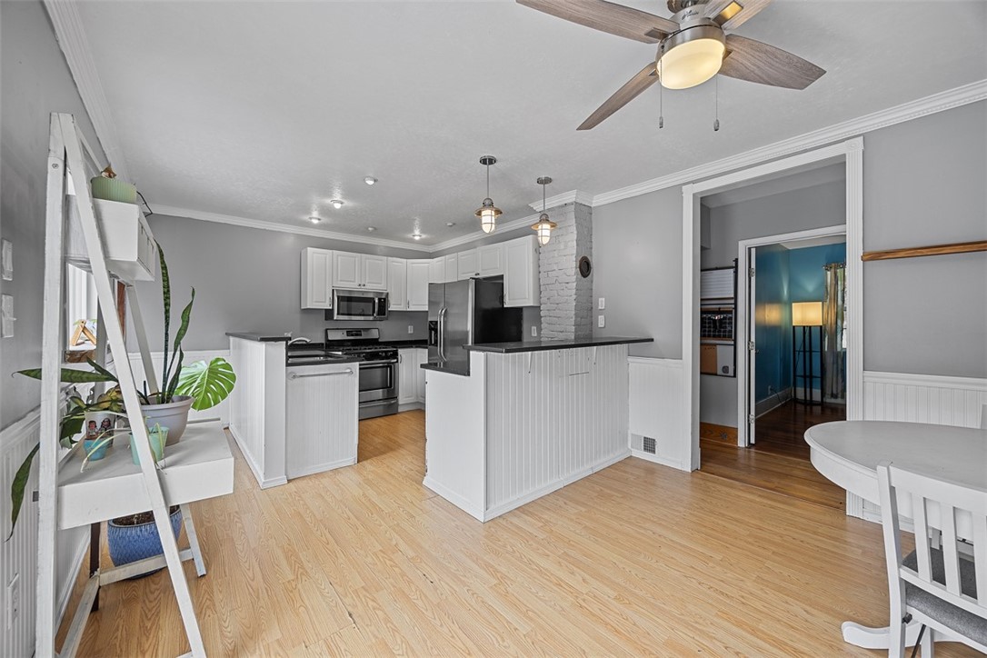 107 Ambridge Ave