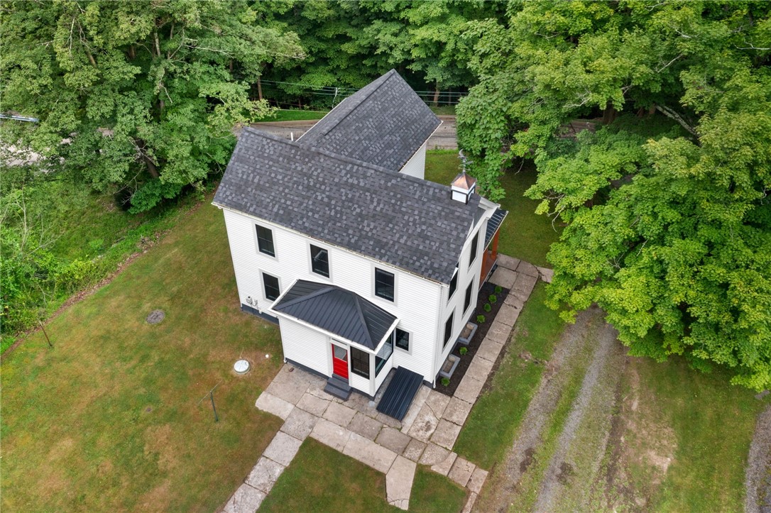 30 Rhodes Ave