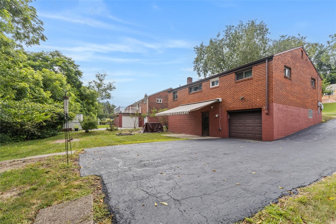3515 Wallace Dr