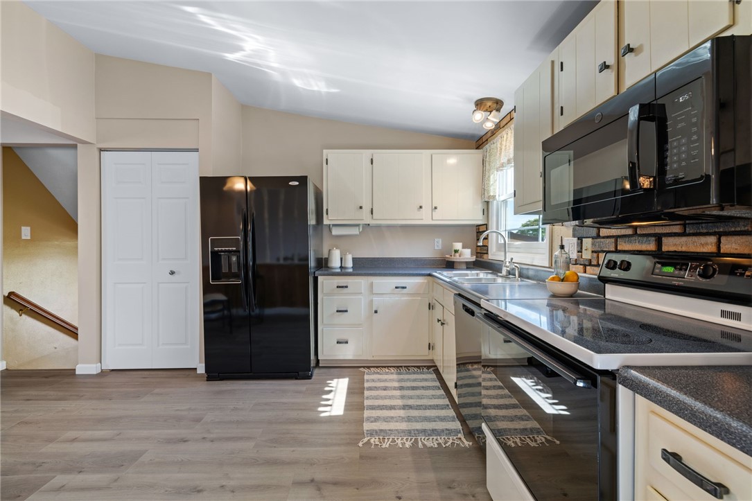 101 Darnley Dr