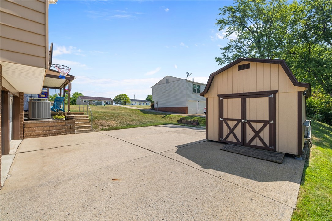 101 Darnley Dr